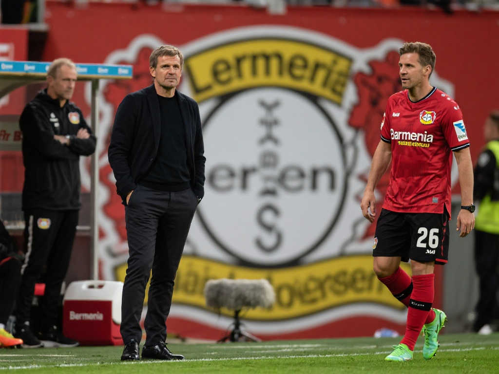 及边路突破 及边路突破